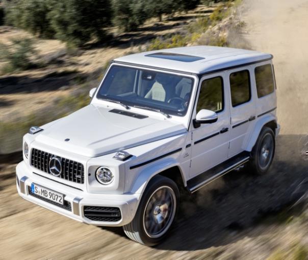 Der neue Mercedes-AMG G 63 feiert seine Weltpremiere im Rahmen des Genfer Automobil Salon am 6. März 2018, die Verkaufsfreigabe erfolgt am 18. März 2018, die Markteinführung startet ab Juni 2018.